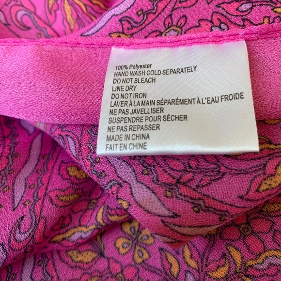 Pink purple square flowered scarf - Picture 5 of 5